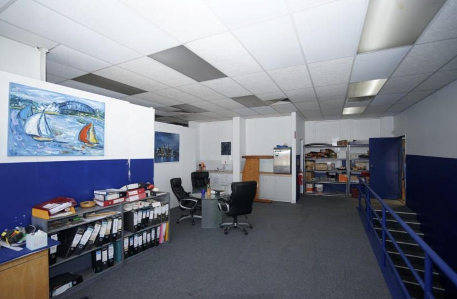 Stubbs st 7 u6 office3 (copy)